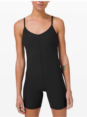 Lululemon | bodysuit shorts tank bra | size 10